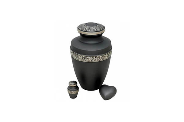 Natuursteenbedrijf-Boers-urn-menu